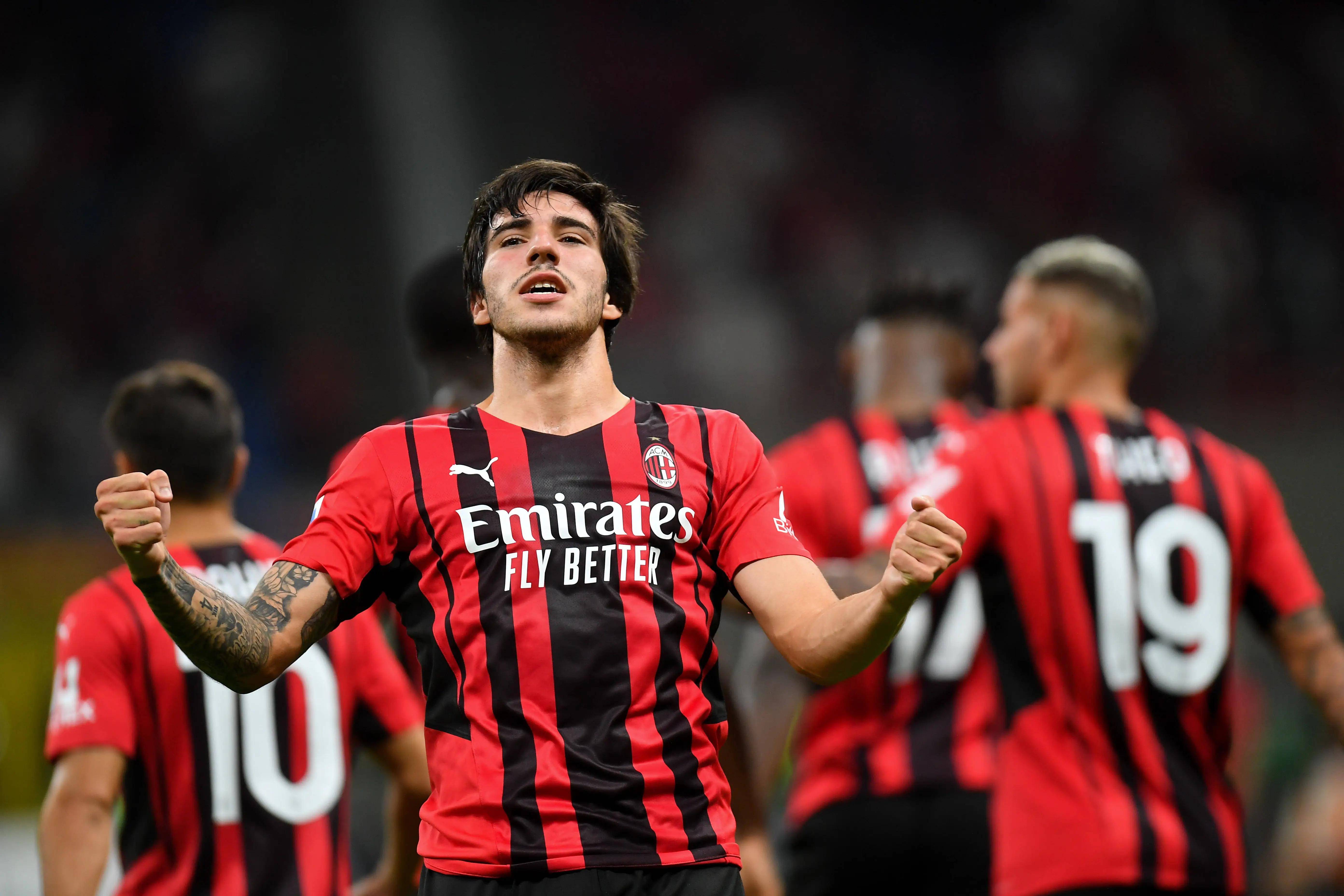 意大利国家足球联赛迎来新一轮较量 意大利国家足球联赛迎来新一轮较量