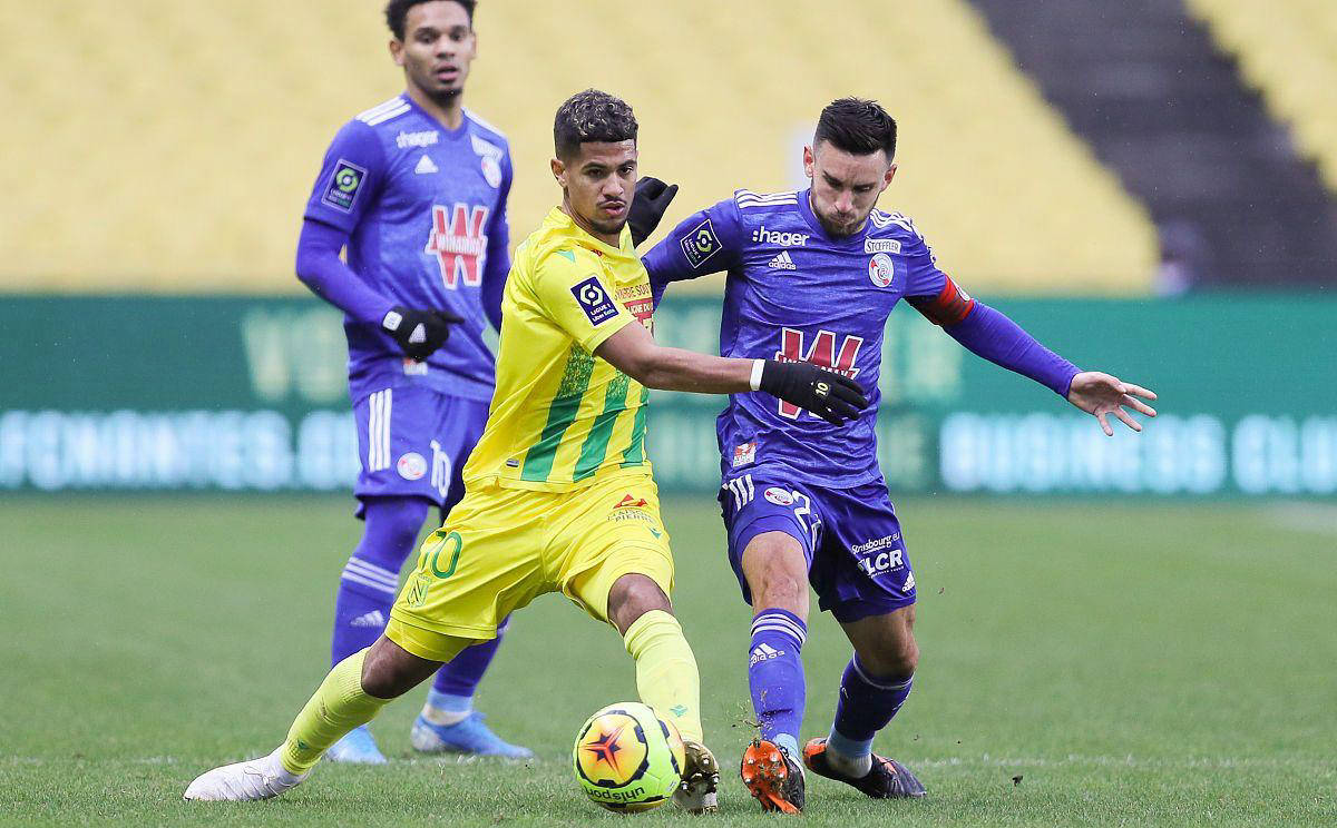 黑白直播在线观看-摩纳哥对阵雷恩，双方战绩大有看头的简单介绍