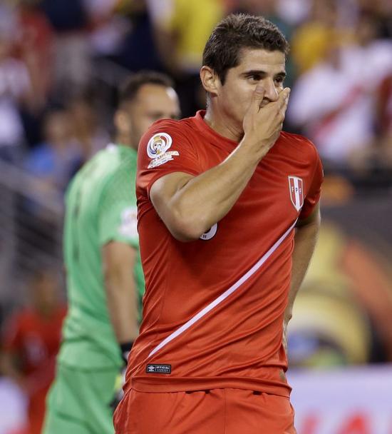 黑白直播网-加拿大横扫秘鲁，托雷斯爆发神勇的简单介绍