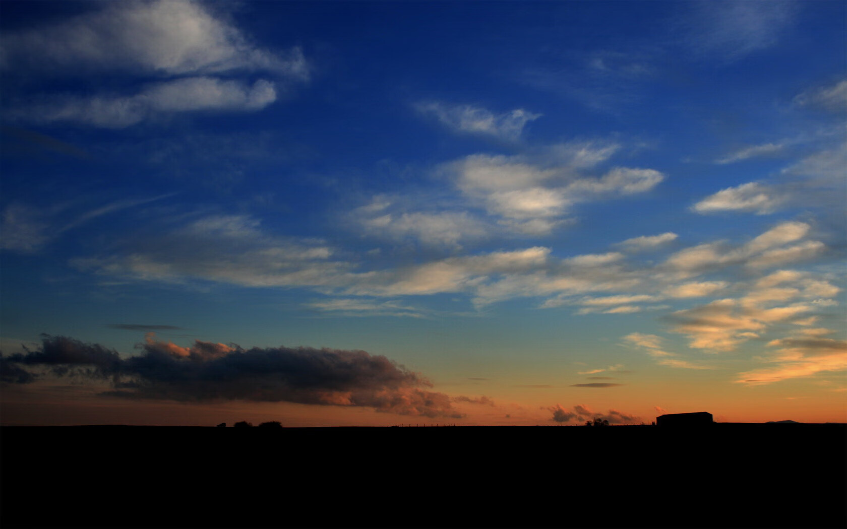 黑白直播nba在线观看-秘鲁完胜法国改写世界杯格局,巴雷拉持续制造杀伤成战术核心